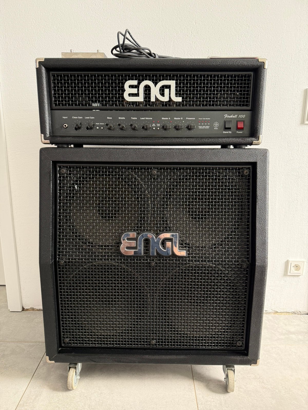 ENGL Fireball 100 E635 + 4x12 Cabinet + Z-4, Musique & Instruments, Amplis | Basse & Guitare, Utilisé, Guitare, Enlèvement