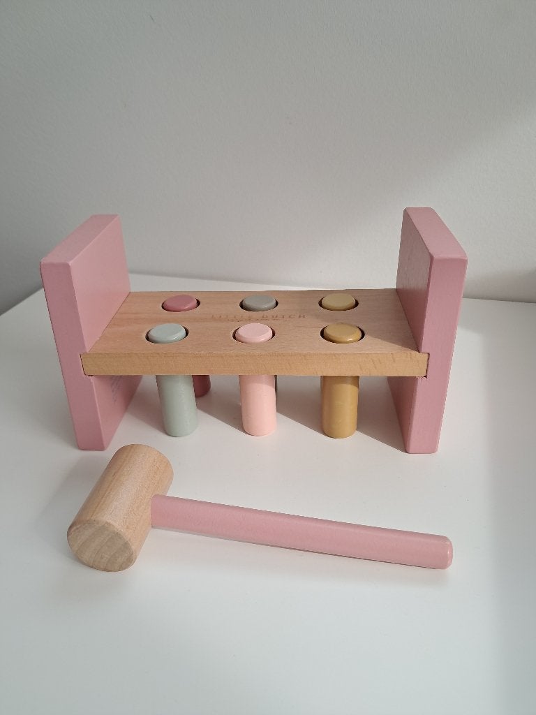 Little Dutch - hamerbank - zo goed als nieuw, Kinderen en Baby's, Speelgoed | Houten speelgoed, Ophalen, Zo goed als nieuw, Duw- of Trekspeelgoed