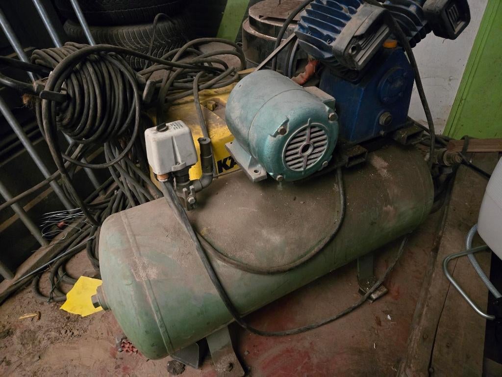 Compresseur a vendre, Bricolage & Construction, Compresseurs, Enlèvement, Utilisé