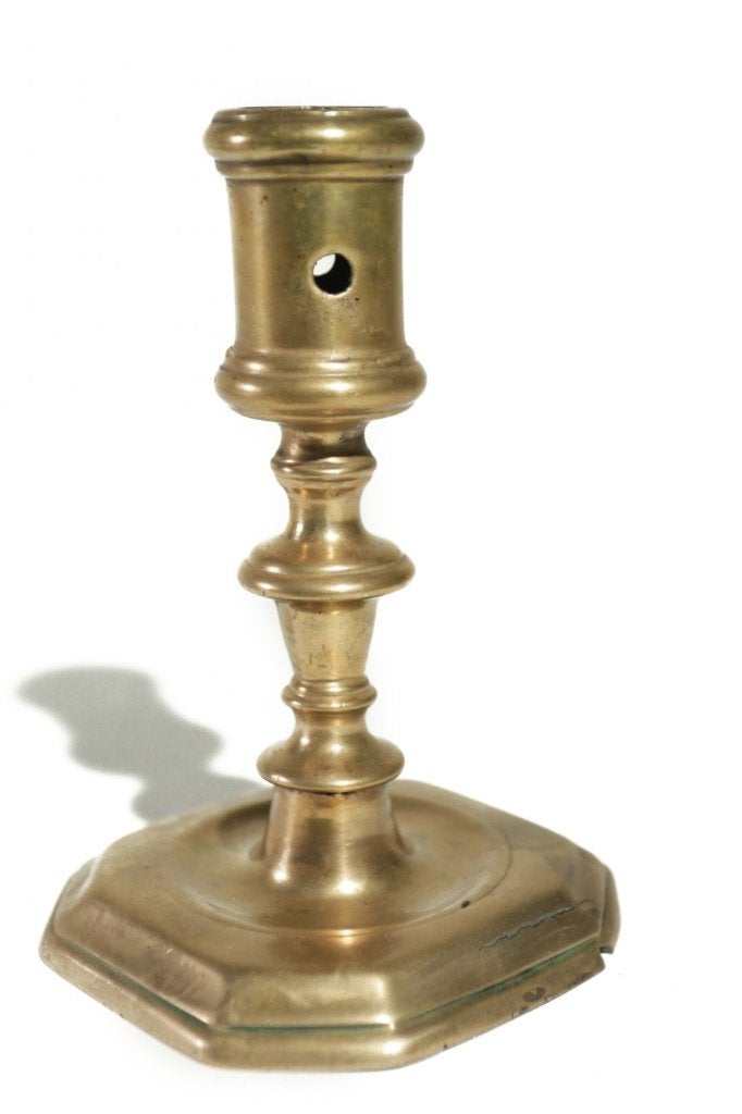 Bougeoir français en bronze du XVIIe siècle, Enlèvement, Cuivre ou Bronze