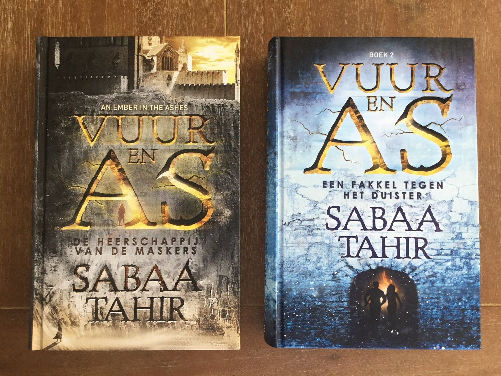 Boeken Vuur en As, Ophalen of Verzenden, Zo goed als nieuw