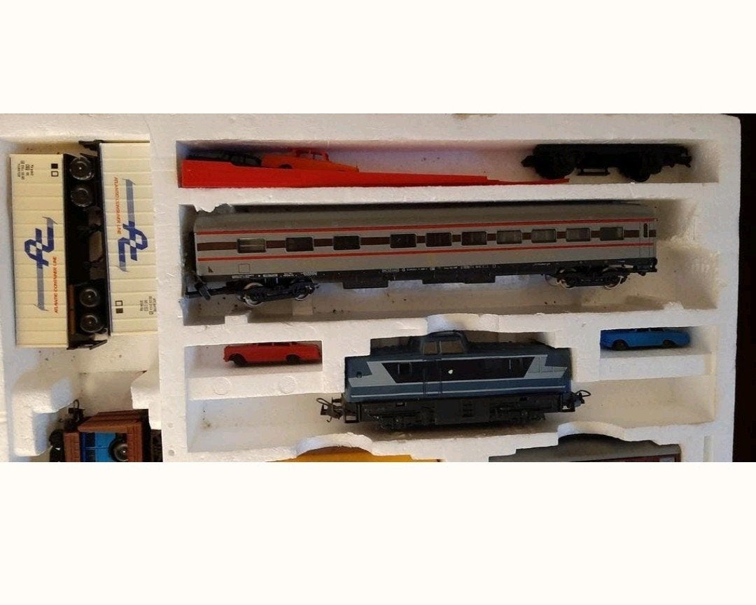 Lima treinsetje
Prijs is Vast, Hobby en Vrije tijd, Ophalen of Verzenden, Treinset, Lima