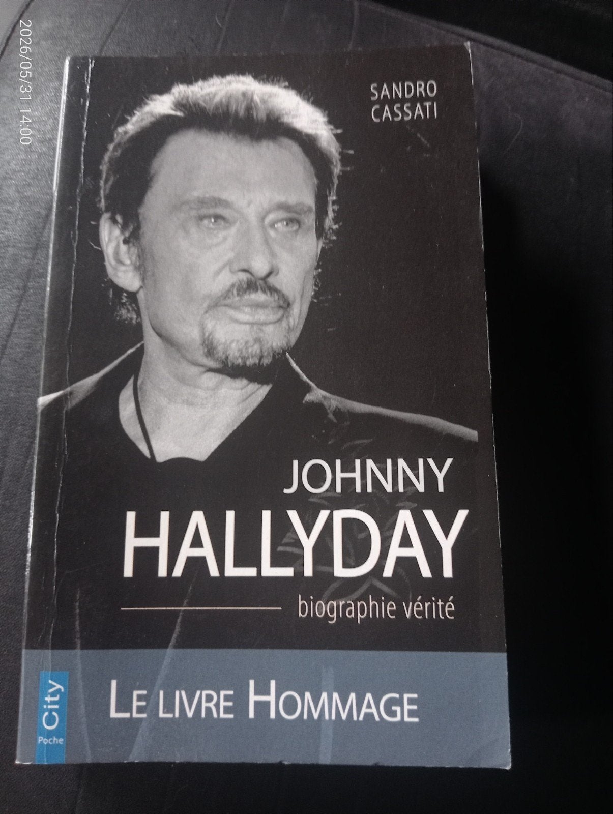 Livre hommage Jonny Hallyday, Ophalen of Verzenden