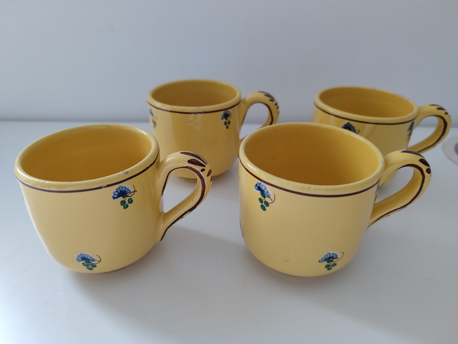 4 vintage gele espresso tasjes koffie Frankrijk keramiek, Enlèvement ou Envoi