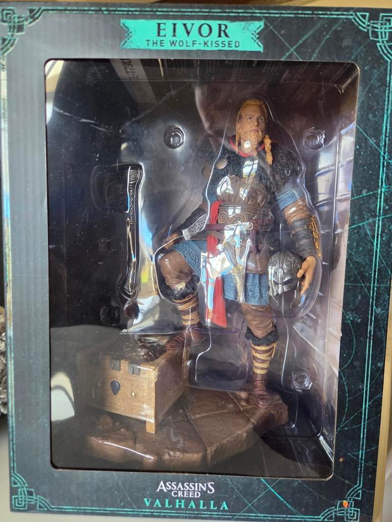 Assassin's creed beeld, Ophalen
