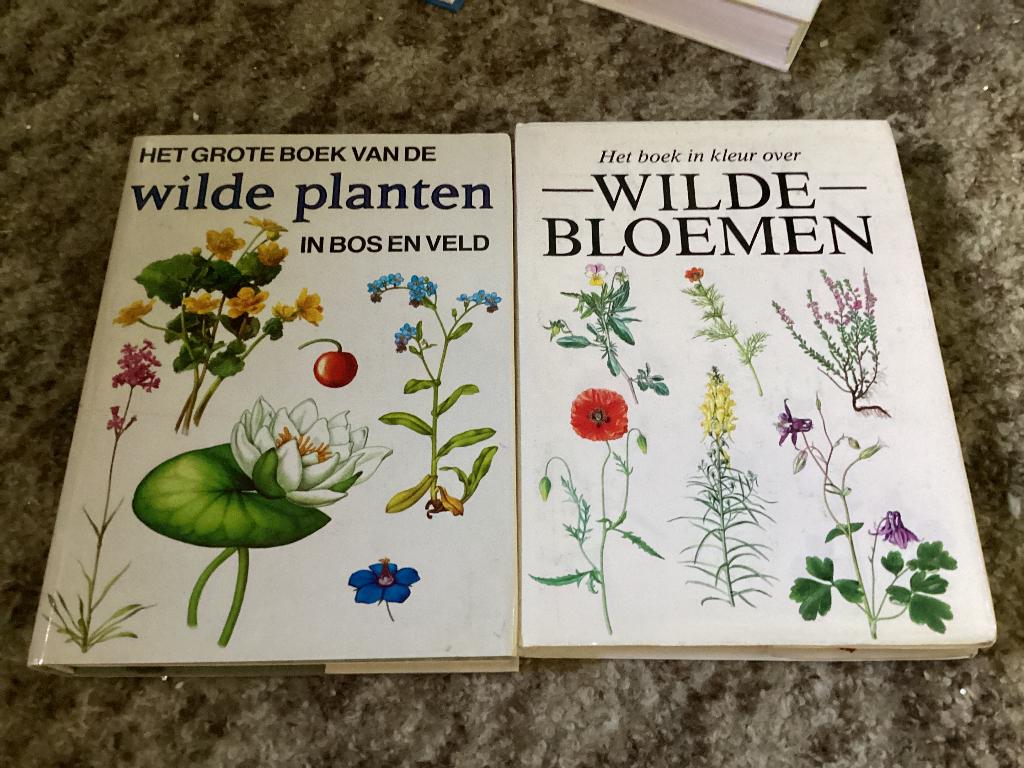 Wilde planten en bloemen, Boeken, Ophalen, Zo goed als nieuw