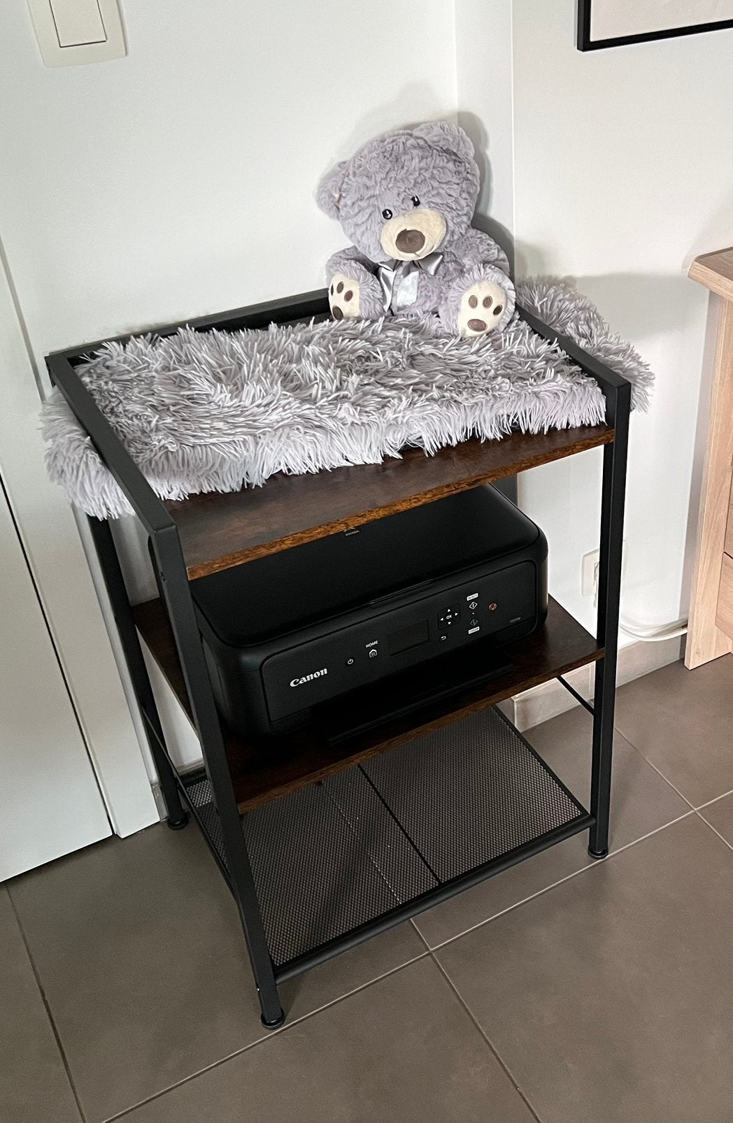 Industriële printertafel / opbergrek met metalen frame, Ophalen, Zo goed als nieuw