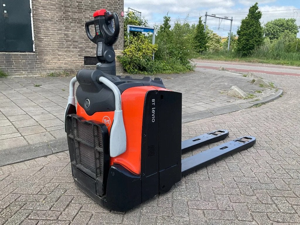 BT LPE200 2000KG 1.60LEPELS PALLETWAGEN / HEFTRUCK, BT, Yilmaz Heftrucks, Marconistraat 2
3133KL  Vlaardingen, Elektrisch