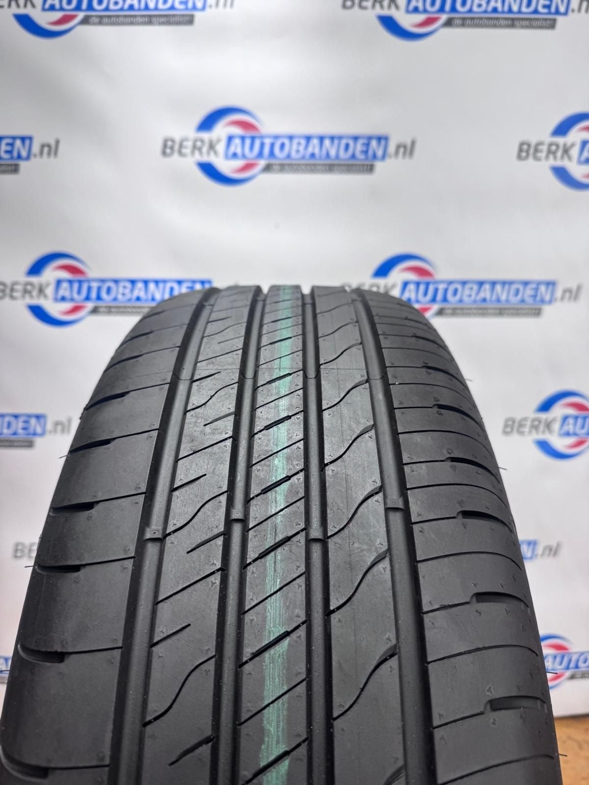 2x Goodyear Efficientgrip Performance 2 (DEMO) 225/55 R18 98, Autos : Pièces & Accessoires, Pneus & Jantes, Véhicule de tourisme