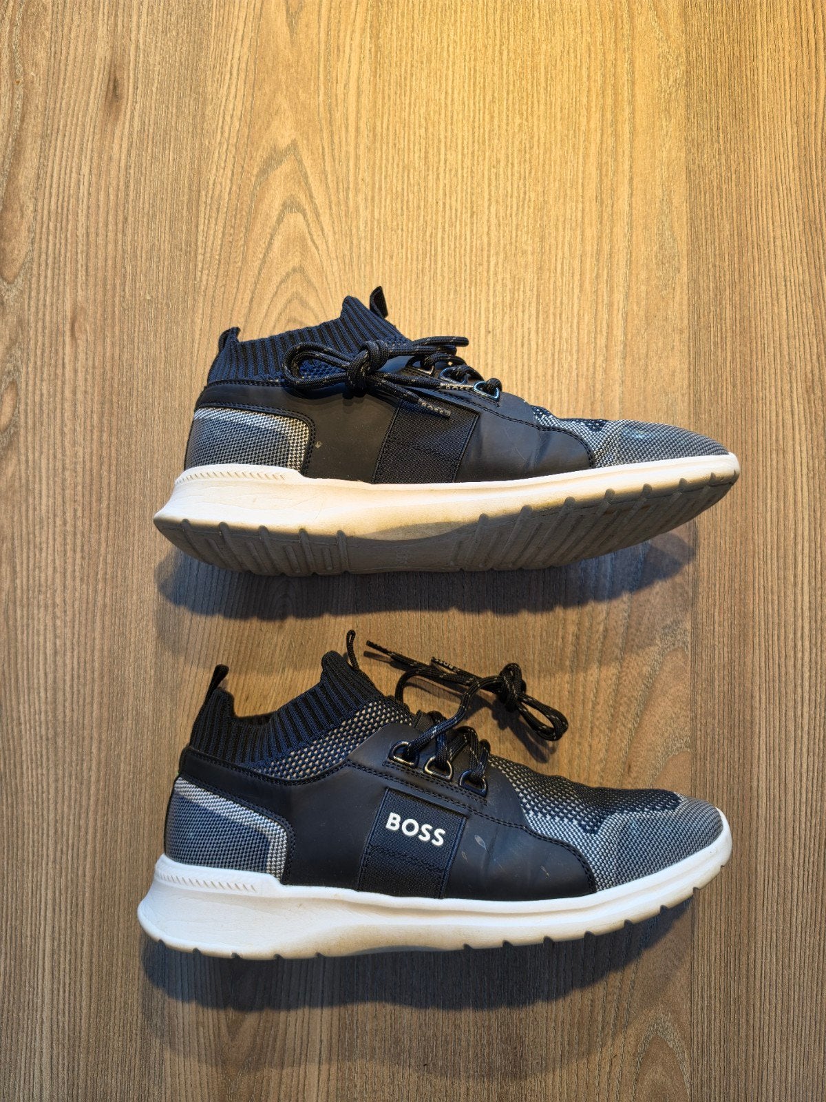 BOSS sneakers - maat 42, Verzenden, Sneakers