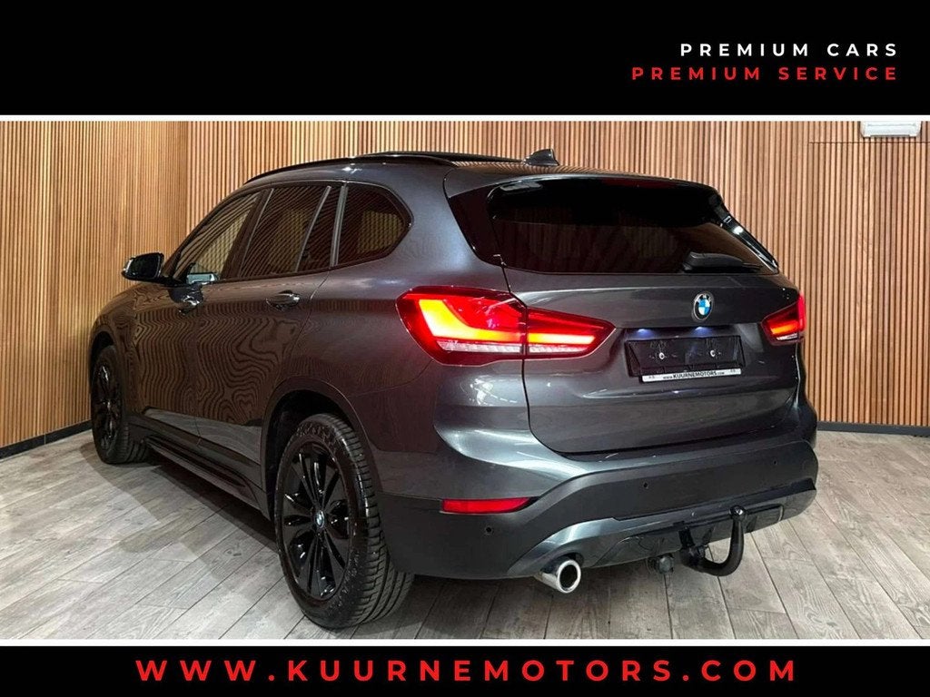 BMW X1 sDrive18iA Sport Line Alu17"/Pano/SportZet/Gps/Pdc/Cr, Autos, BMW, Argent ou Gris, Achat, Euro 6, Entreprise