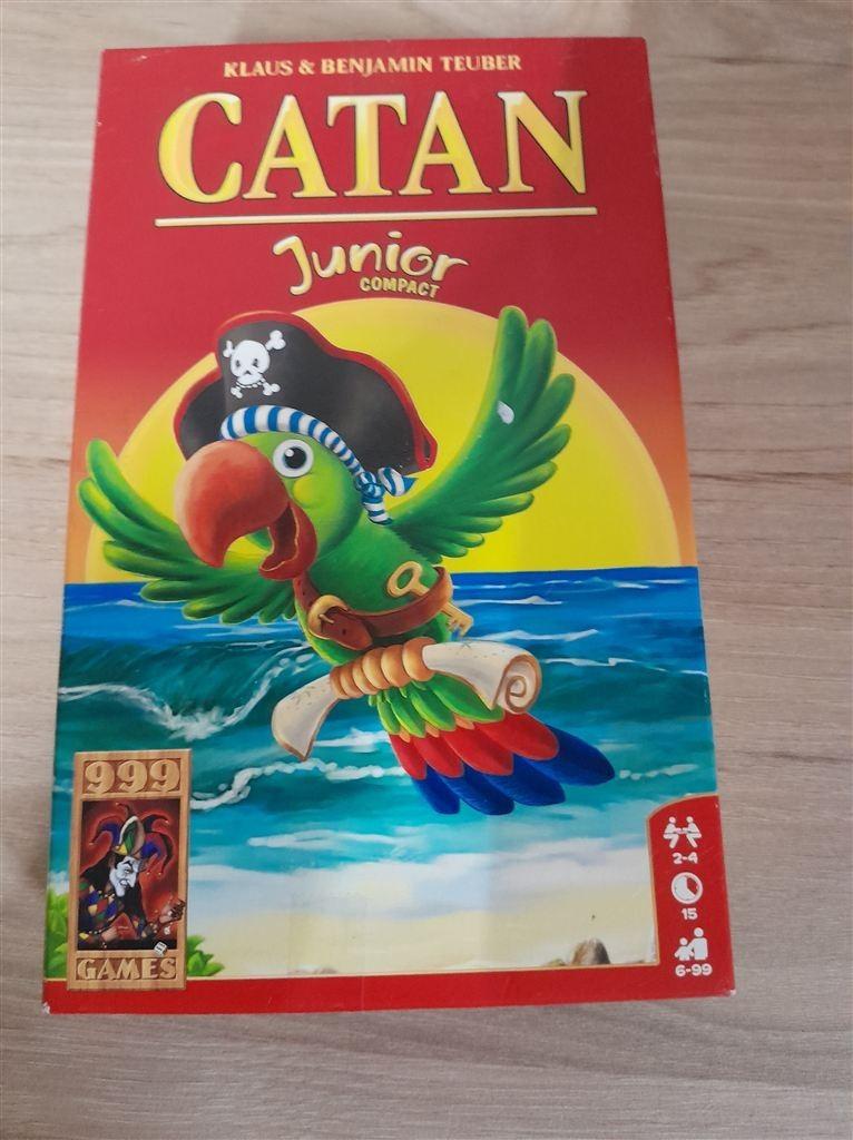 Catan junior compact - s3973, Hobby en Vrije tijd, Verzenden, Zo goed als nieuw