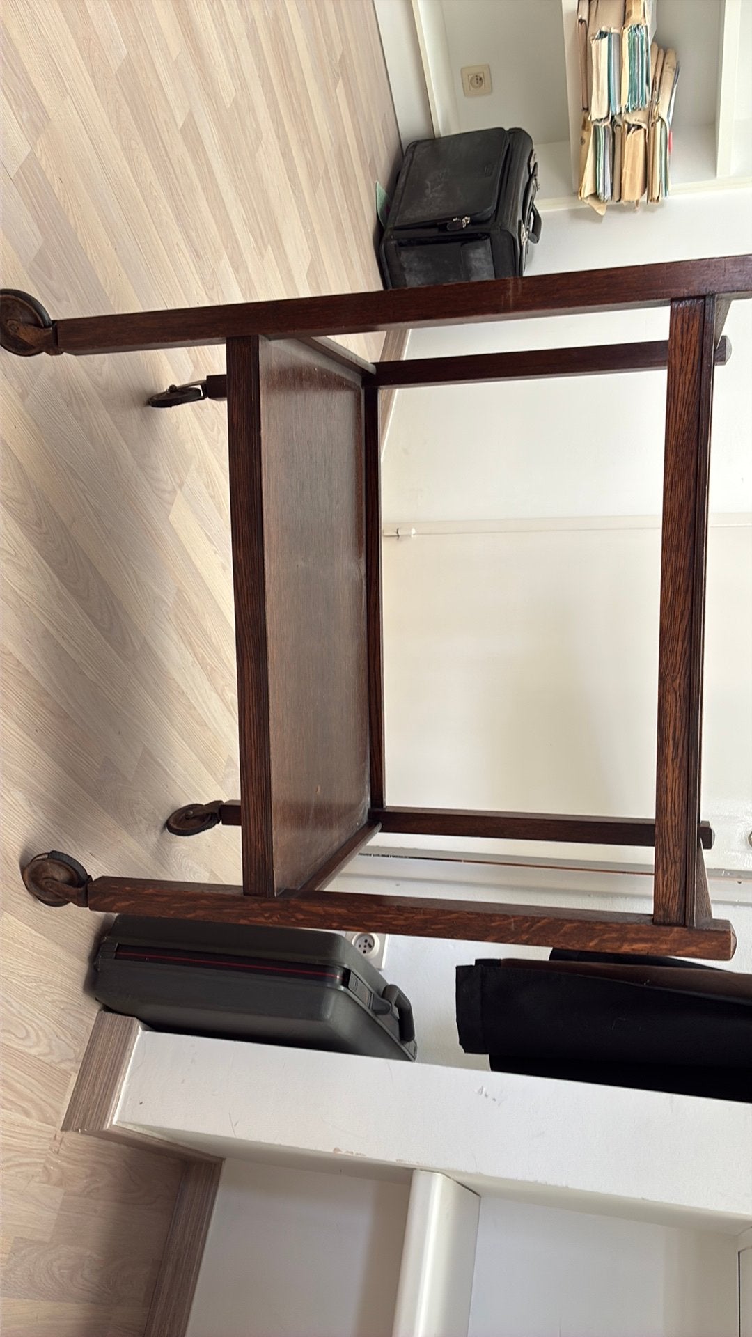 Roltafel, Antiek en Kunst, Ophalen