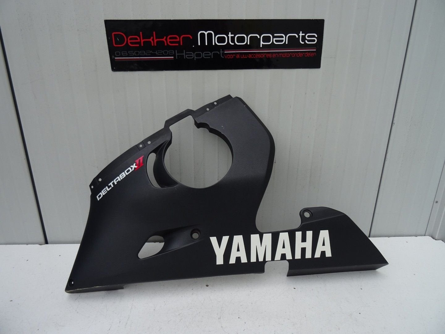 Linker Onderkuip / Kuipdeel Yamaha YZF R6 1999-2000 MatZwart, -, Utilisé, -, -