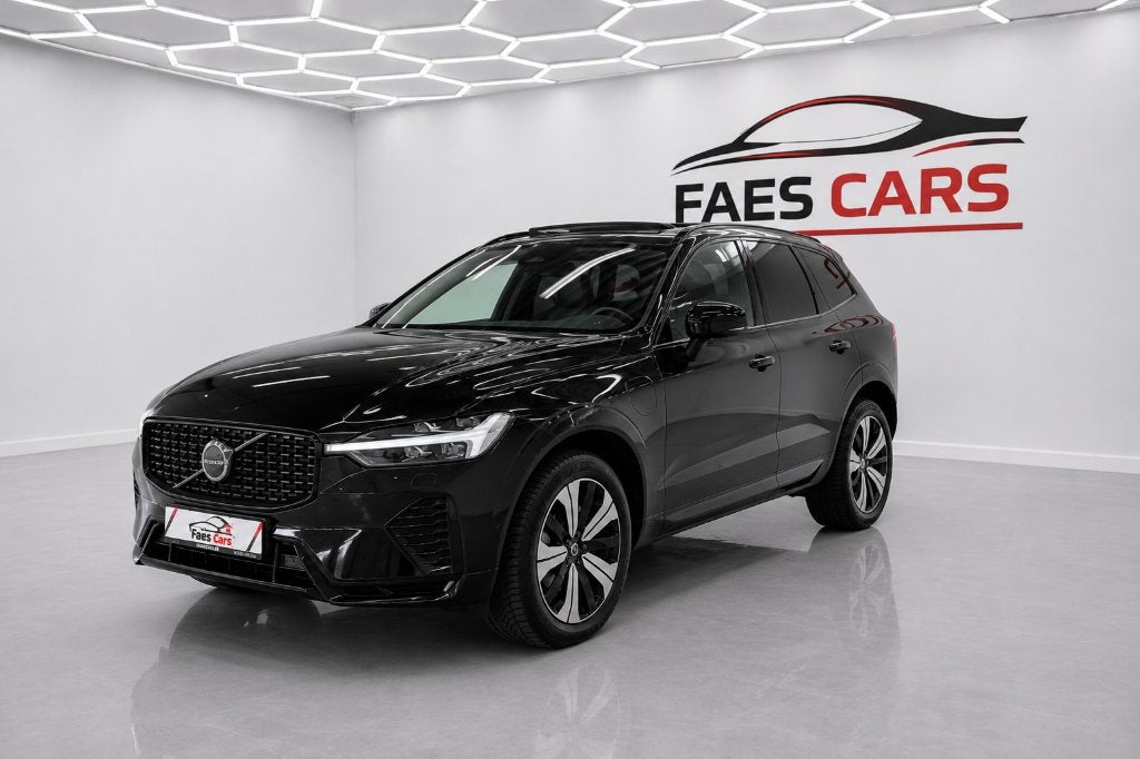 Volvo XC60 T8 AWD Plus Dark Versie 335 KW PHEV, Autos, Volvo, Cuir, Achat, Entreprise, Garantie prolongée