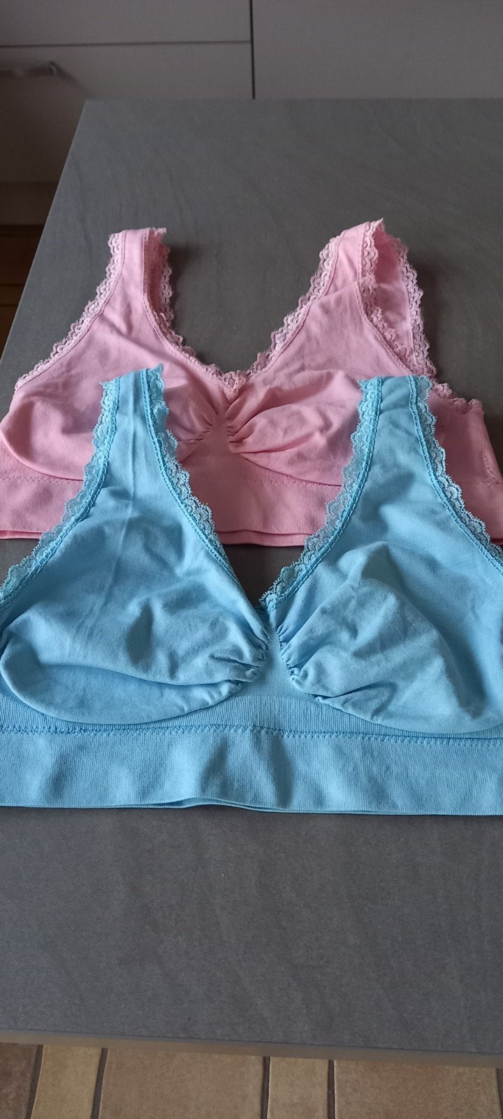 sport bh's. maat m-l, Kleding | Dames, Ondergoed en Lingerie, Ophalen of Verzenden, BH