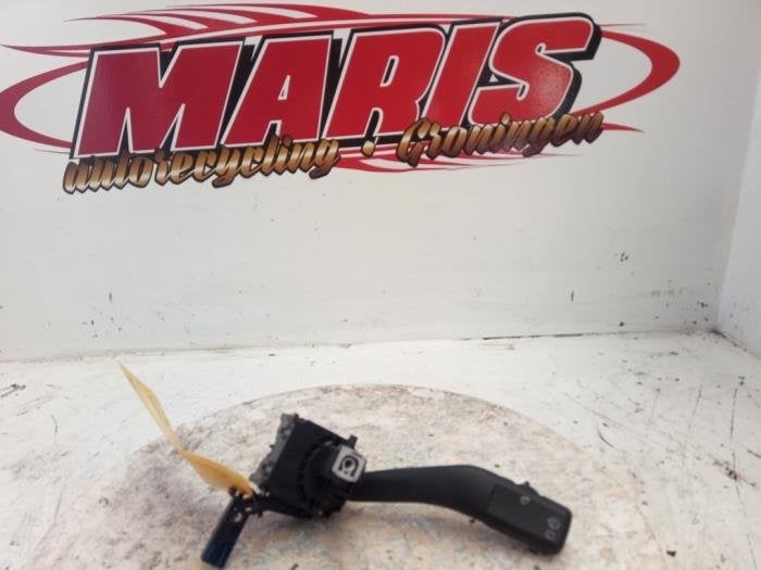 Commutateur essuie-glace d'un Volkswagen Golf, -, Volkswagen, -, 3 mois de garantie