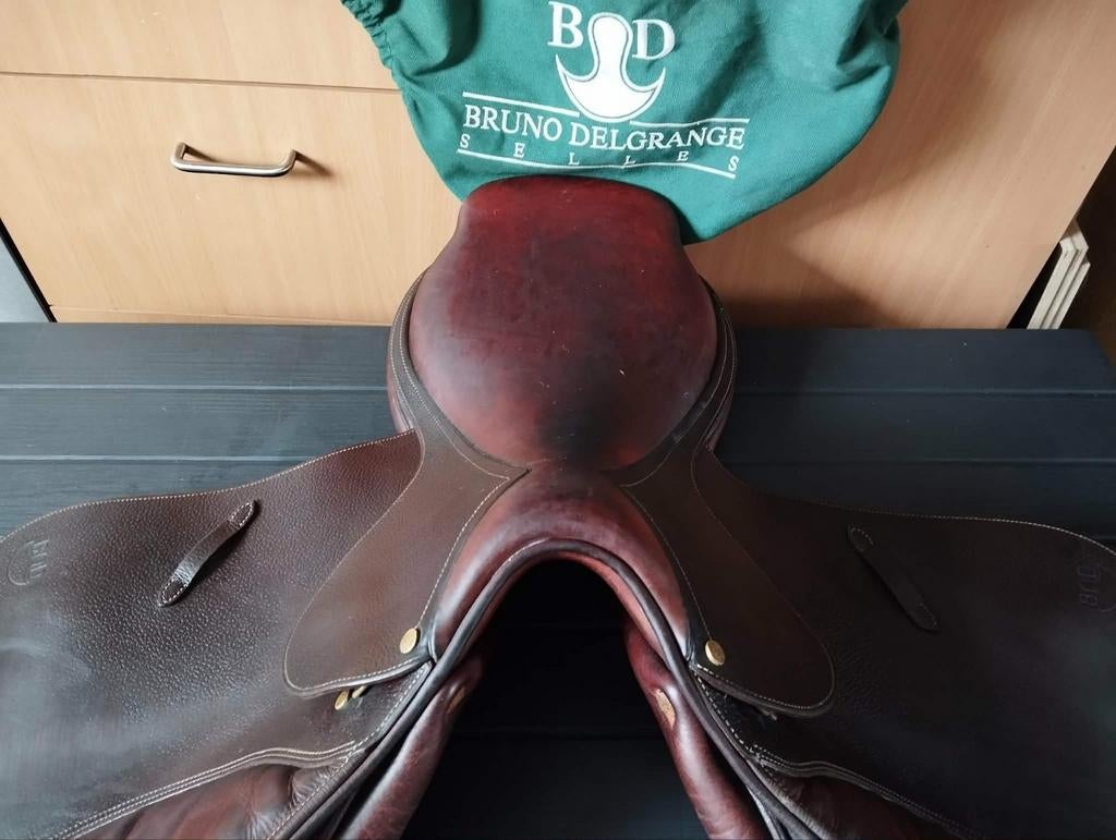 Springzadel Bruno Delgrange 17,5, Dieren en Toebehoren, Ophalen, Zo goed als nieuw