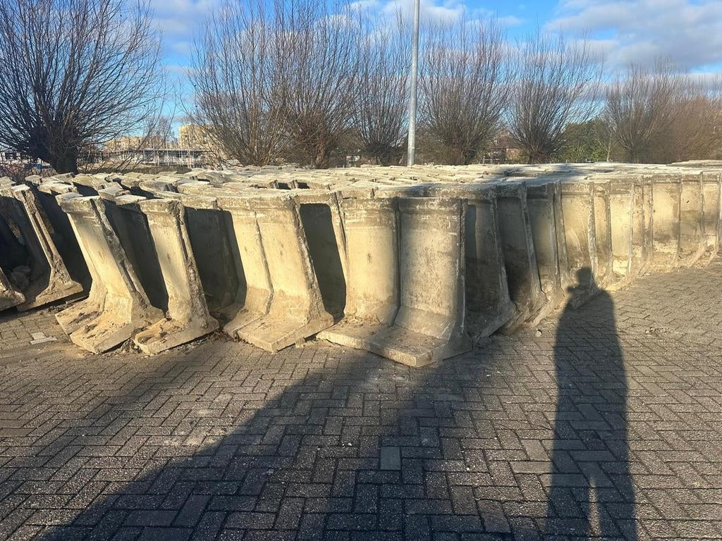 Keerwanden  perronwanden  sleufsilo  mestopslag  grondkering, Ophalen