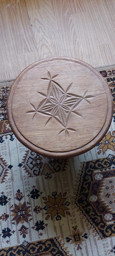 Petit tabouret décoratifs, Enlèvement