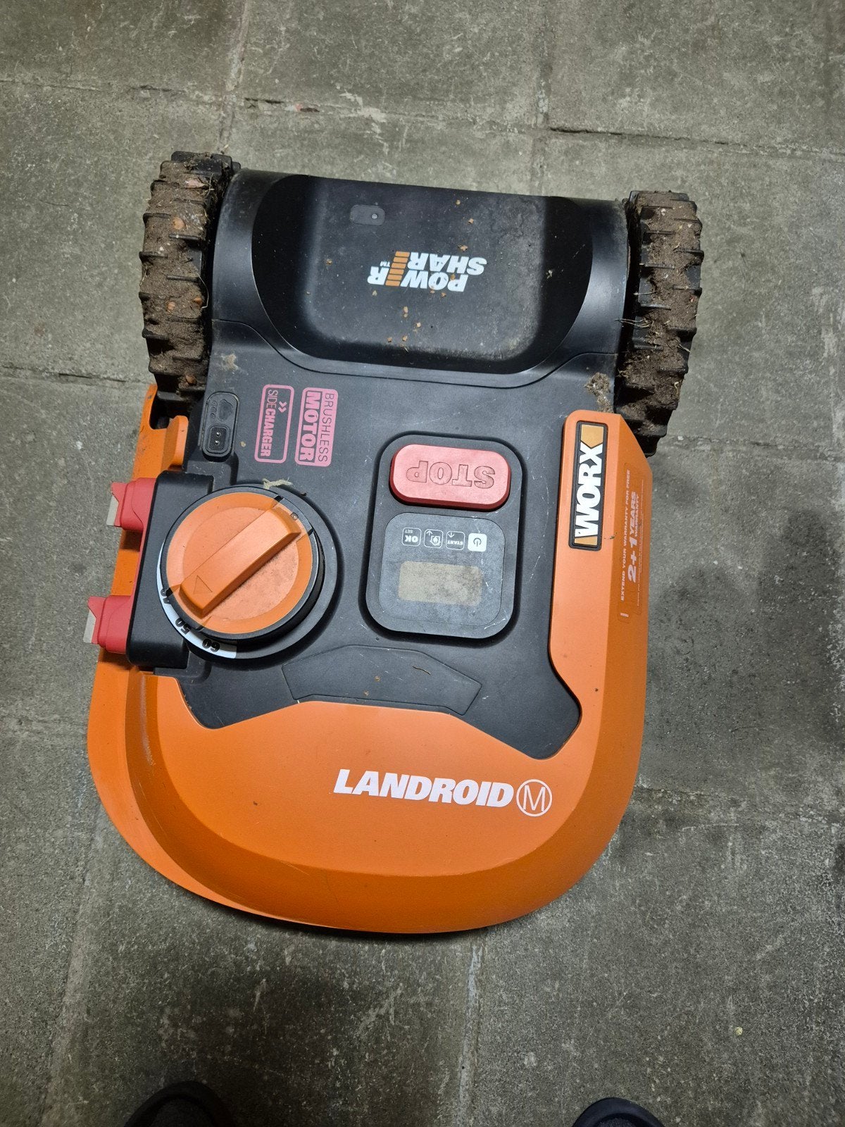 robotmaaier worx m500, Tuin en Terras, Ophalen, Zo goed als nieuw, Worx, Met regensensor