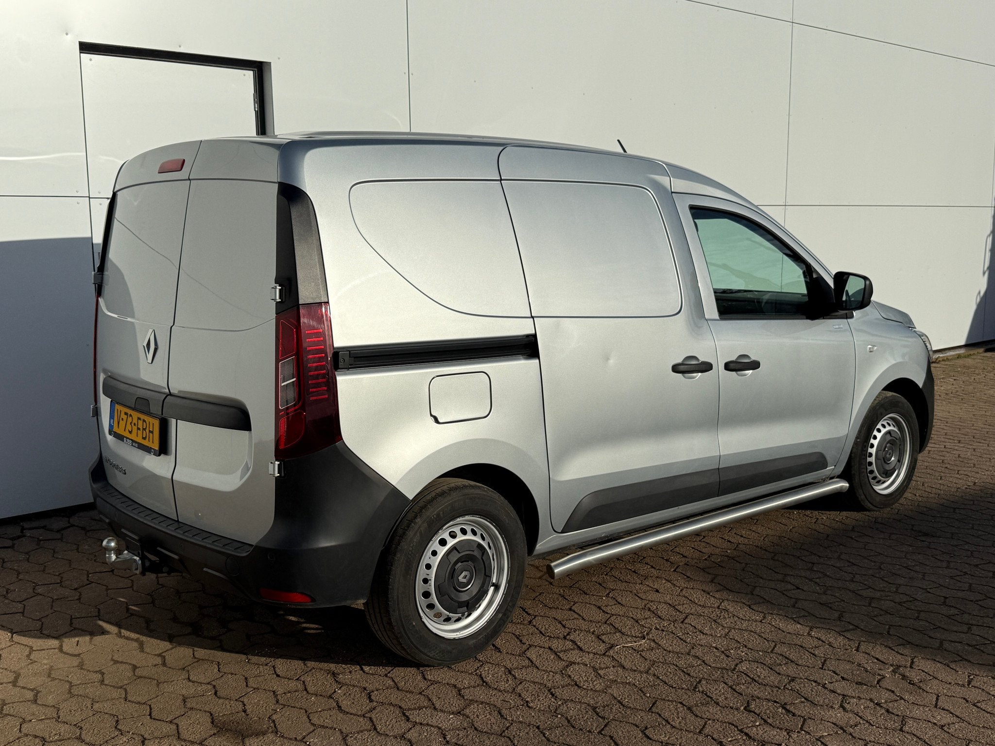 Renault Express 1.5 Blue dCi L1 Airco Cruise Control Trekhaa, Auto's, Voorwielaandrijving, Gebruikt, Euro 6, 4 cilinders
