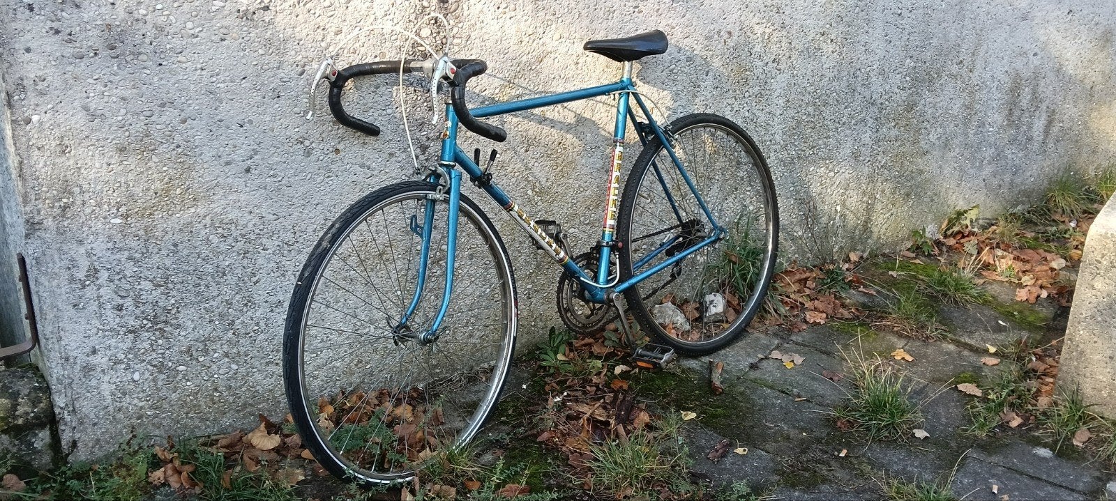 Vélo de course 80's retapé, prêt à rouler, à Bruxelles, Enlèvement