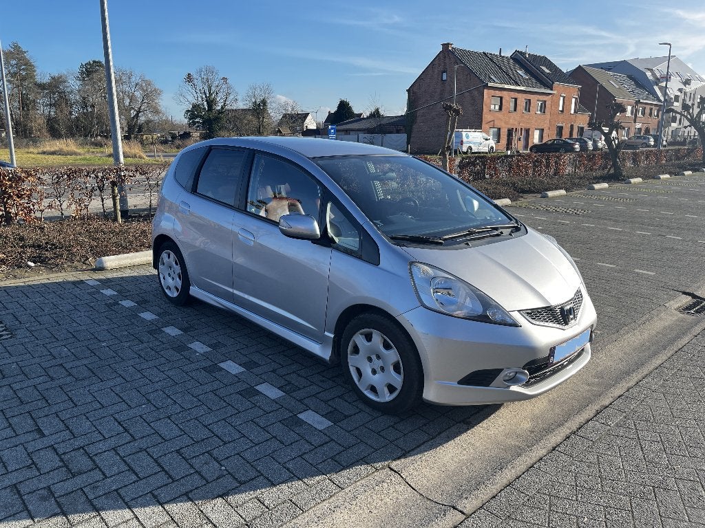 Honda Jazz 1.4 i-VTEC Automate 2009, Autos, Cuir, Argent ou Gris, Achat, Volant multifonction