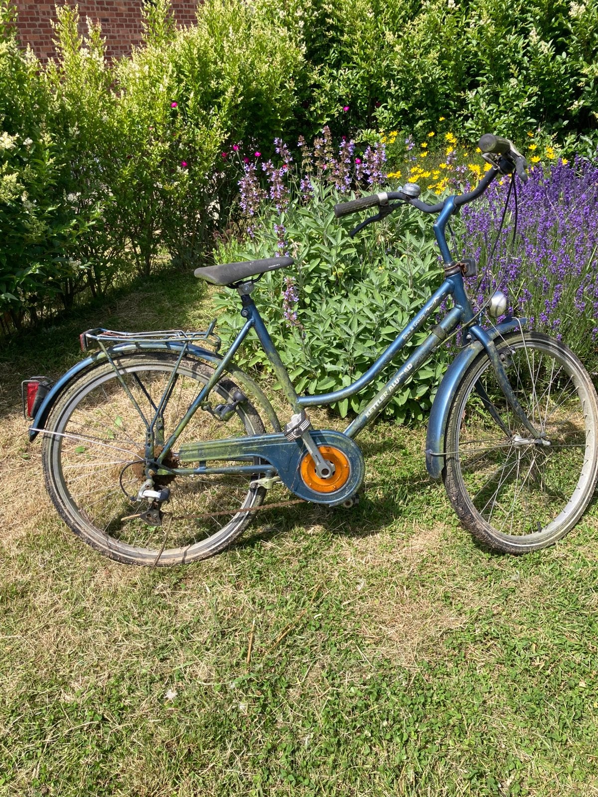 Damesfiets, Ophalen