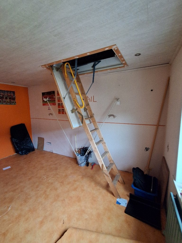 Trektrap zoldertrap, Ophalen, Trap, Zo goed als nieuw, Opvouwbaar of Inschuifbaar
