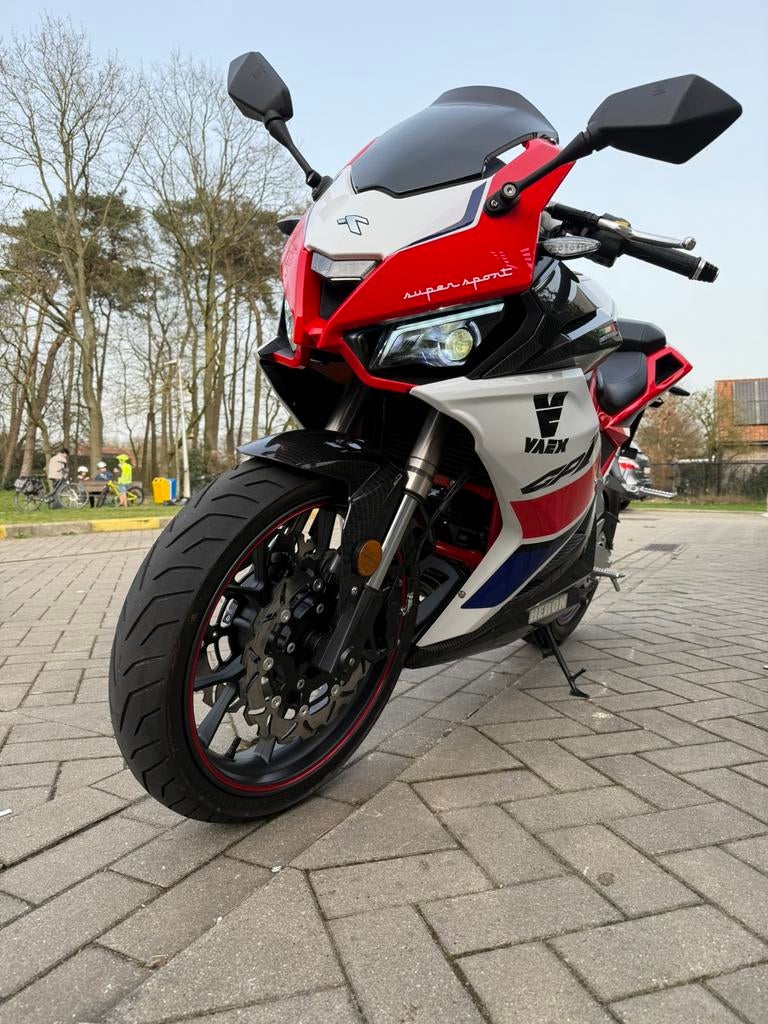 TR MOTOR 125cc NIEUW !!!, Motoren, LED Verlichting, Super Sport, Particulier, 125 cc