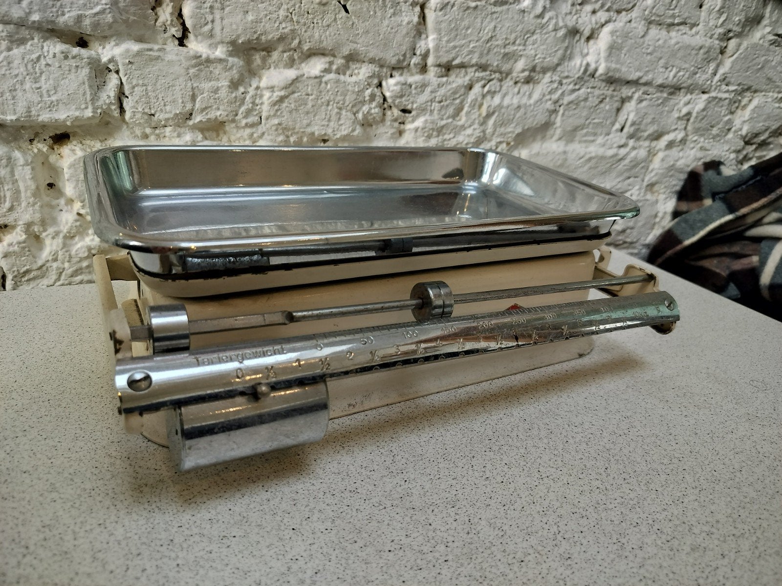 vintage werkende weegschaal, Enlèvement