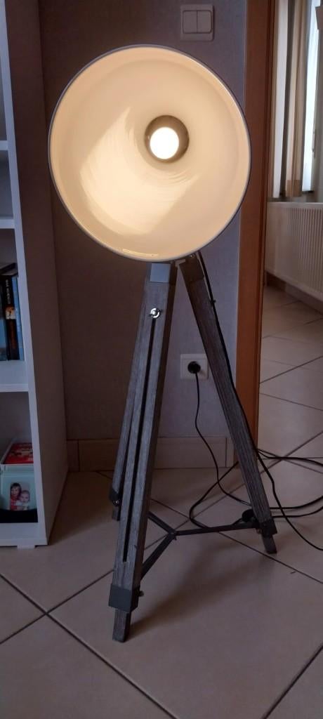 lampadaire au look industriel, Maison & Meubles, Industriel, Comme neuf, Enlèvement, Bois