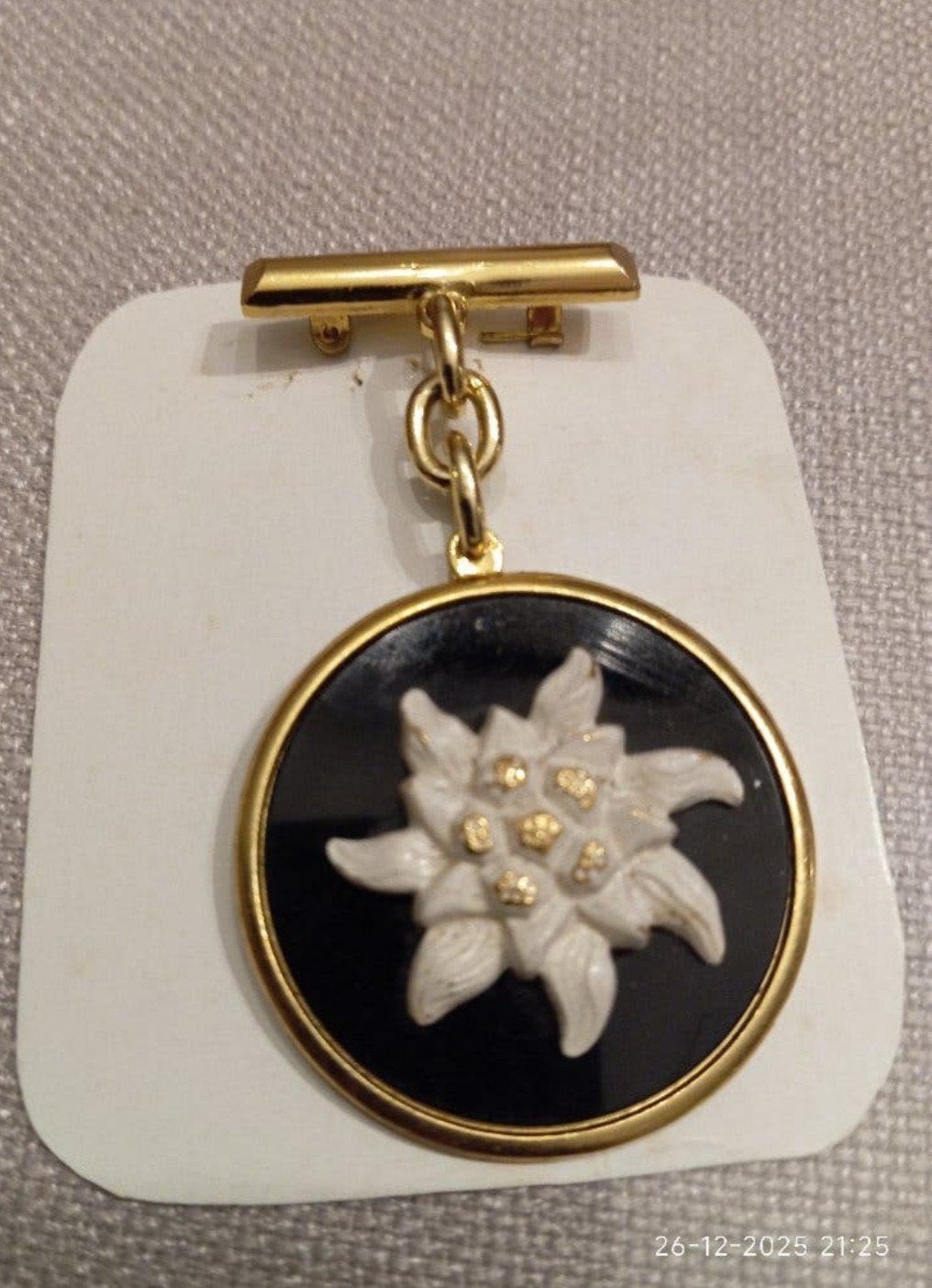 speld edelweiss, Ophalen