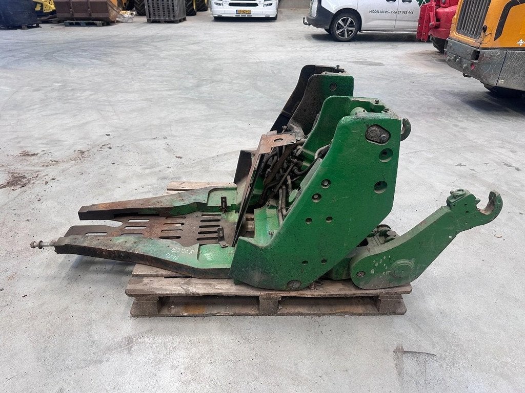 John Deere 8R 310 - 340 - 370 - 410 | Front linkage, Meer dan 160 Pk, John Deere