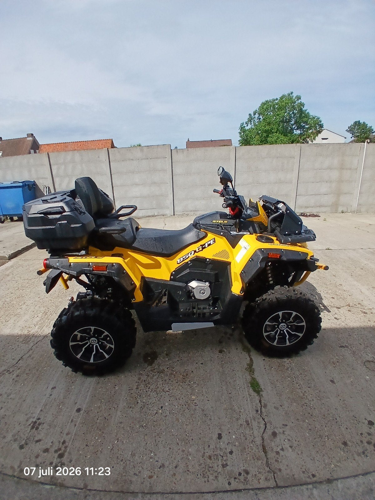 Quad