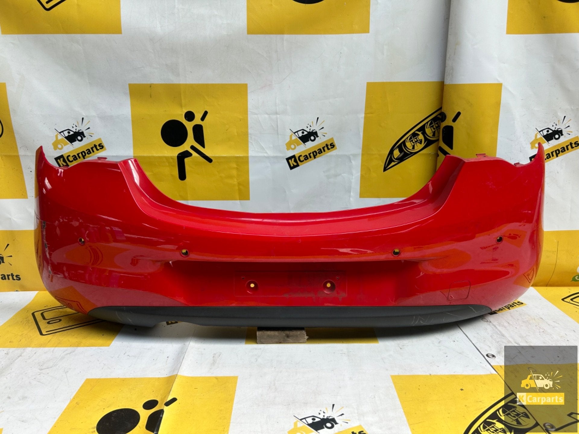 Opel Corsa E Achterbumper Origineel 4x PDC, Info@fabrikant.eu, Fabrikantstraat 1
1000 AA  Amsterdam, NL, Opel, Achter