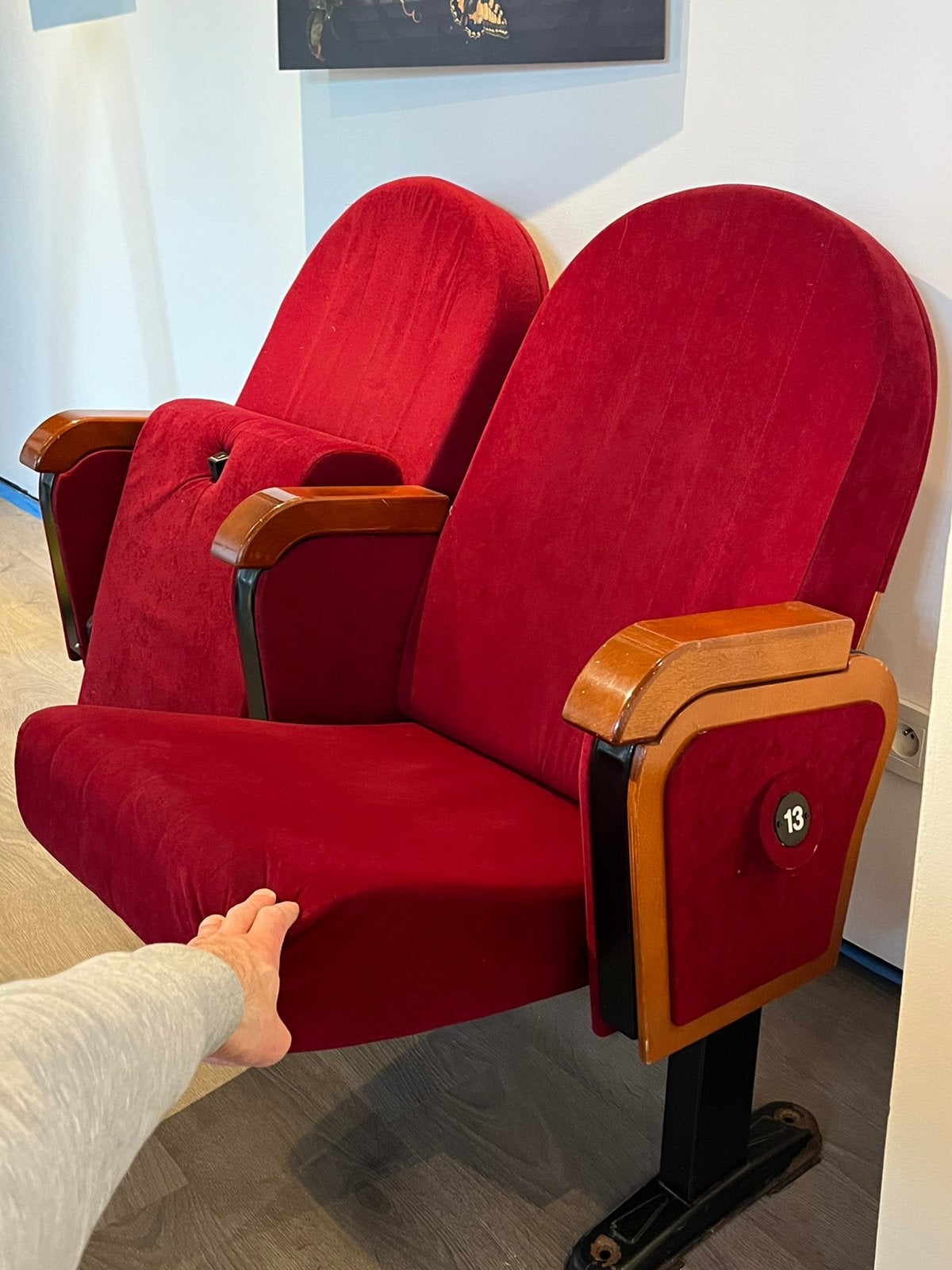 Authentieke vintage cinema stoeltjes, Enlèvement, Utilisé
