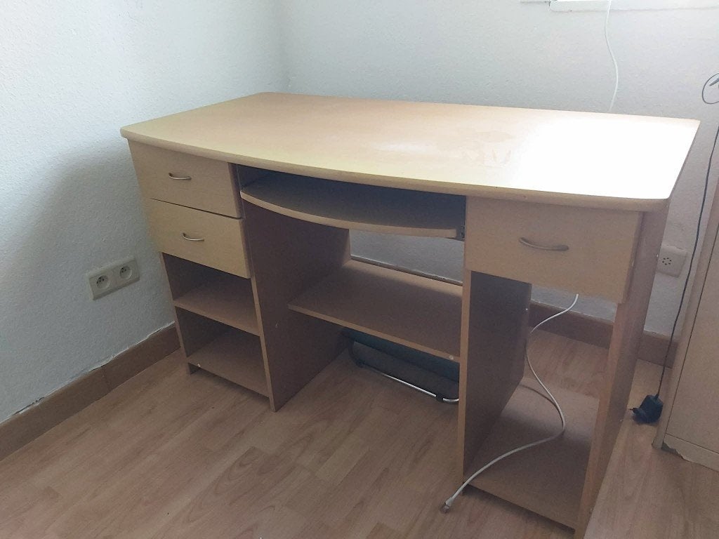 Bureau informatique avec tiroirs et tablette coulissante, Bureau d'ordinateur, Avec tiroirs, Enlèvement, Utilisé