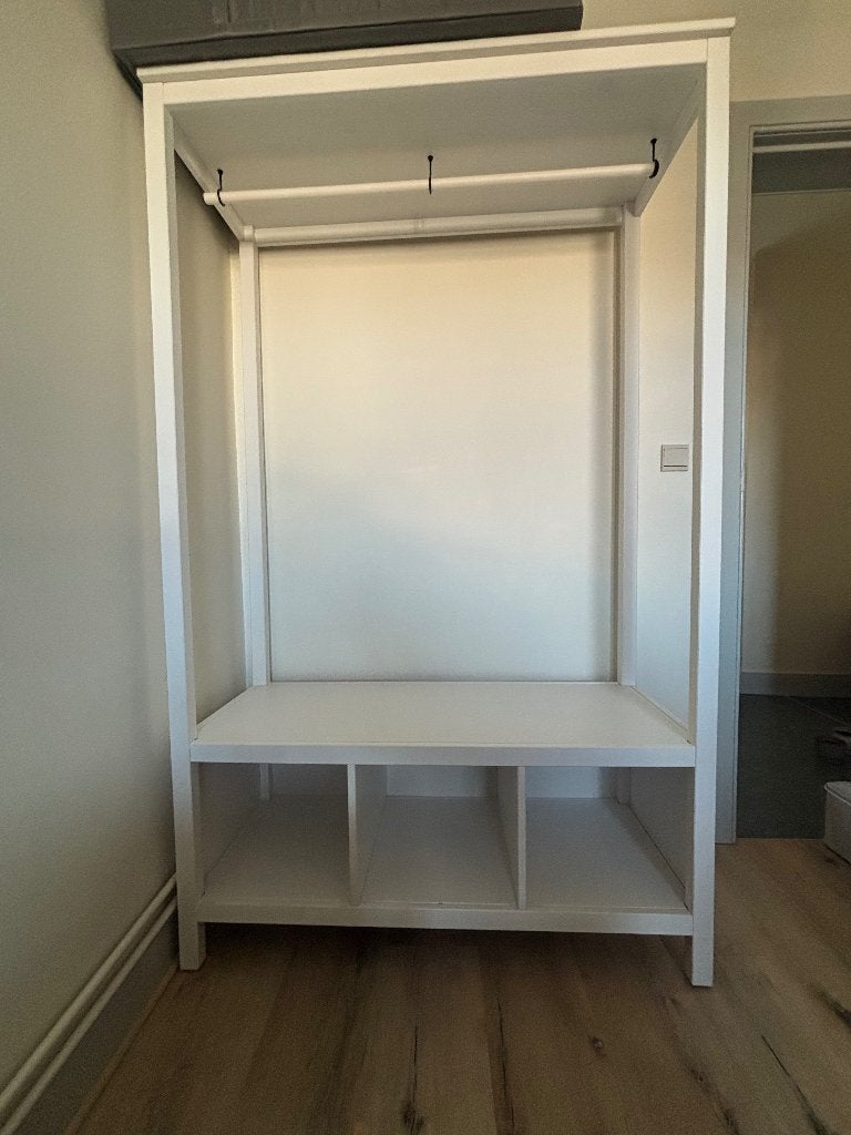 Armoire ouverte | 120 x 50 x 197 cm, 25 à 50 cm, Avec espace de penderie, Comme neuf, 100 à 150 cm