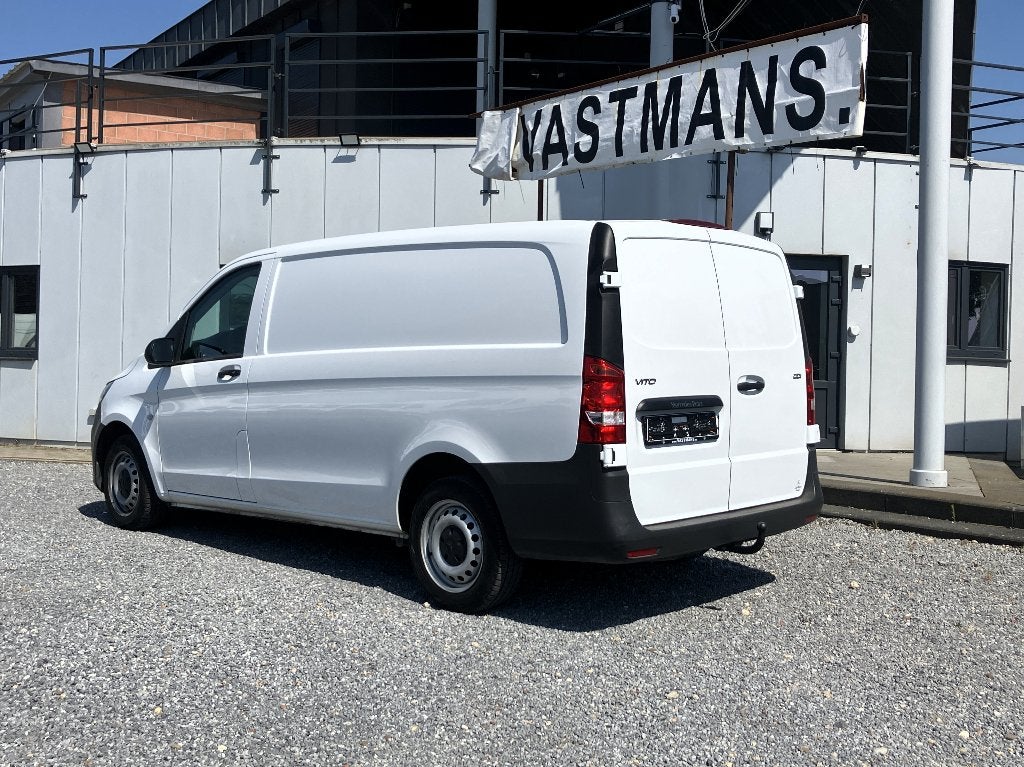 Mercedes-Benz Vito 17.500€ + BTW / MB Motor / Trekhaak / ..., Auto's, 75 kW, 1951 cc, 4 cilinders, 2000 kg