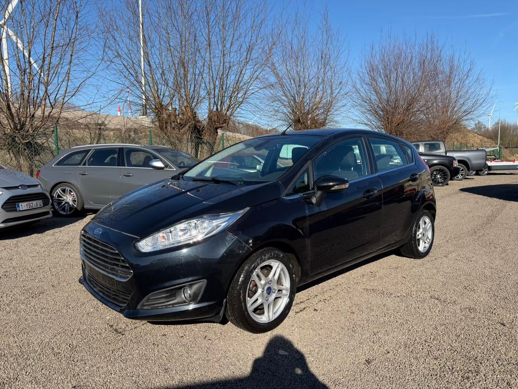 Ford Fiesta 1.0 Essence, Achat, 998 cm³, Entreprise, 5 places