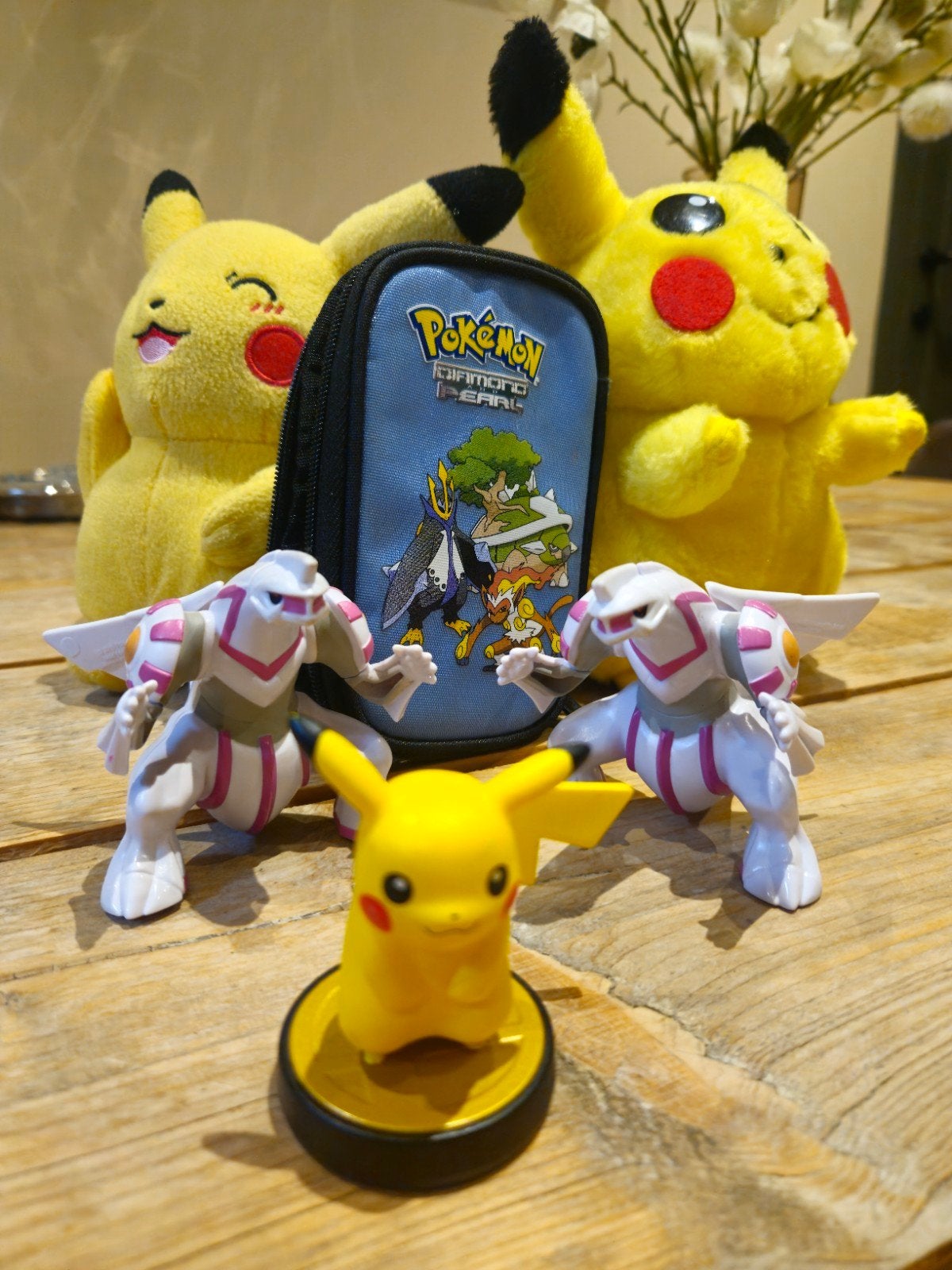 Pokémon Lot — Peluche vintage Pikachu (2000), TOMY, Amiibo,, Enlèvement ou Envoi