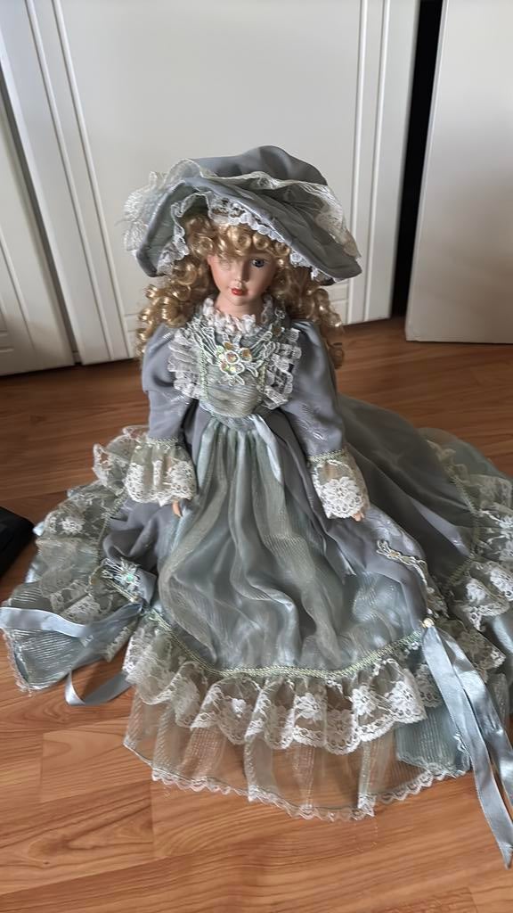 Victoriaanse pop, Ophalen, Gebruikt, Pop