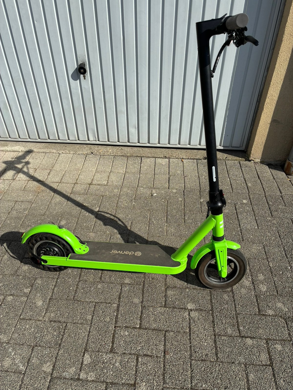 Step Denver “GEEN KOERIER DIENSTEN, Fietsen en Brommers, Ophalen, Zo goed als nieuw