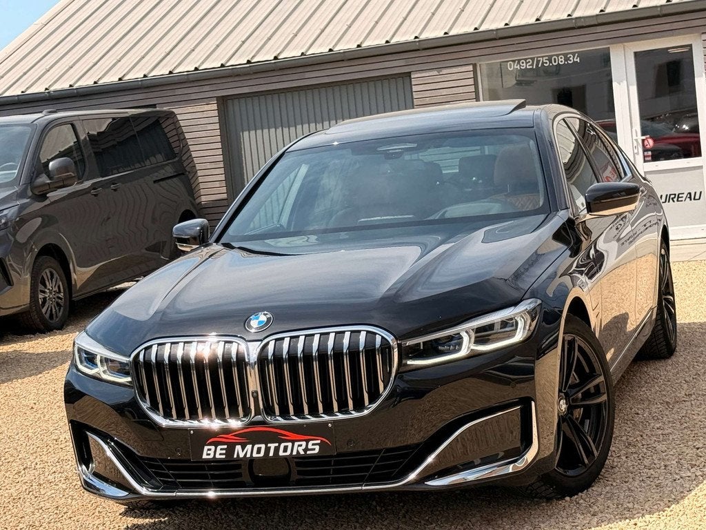 BMW 7 Serie 745 E X-DRIVE / TOIT OUVRANT / CAMERA 360 / HE, Auto's, 4 deurs, Gebruikt, Euro 6, Leder