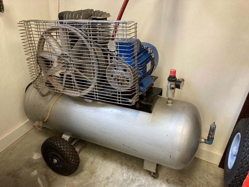 monofase compressor 100l, 25 à 100 litres, Enlèvement, Utilisé, 6 à 10 bars
