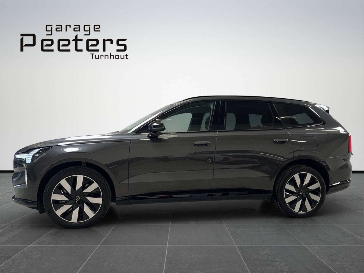 Volvo EX90 EX90 107 kWh AWD Twin Motor Ultra 7pl - FOUR C -, Autos, Cuir, Argent ou Gris, Achat, 408 ch