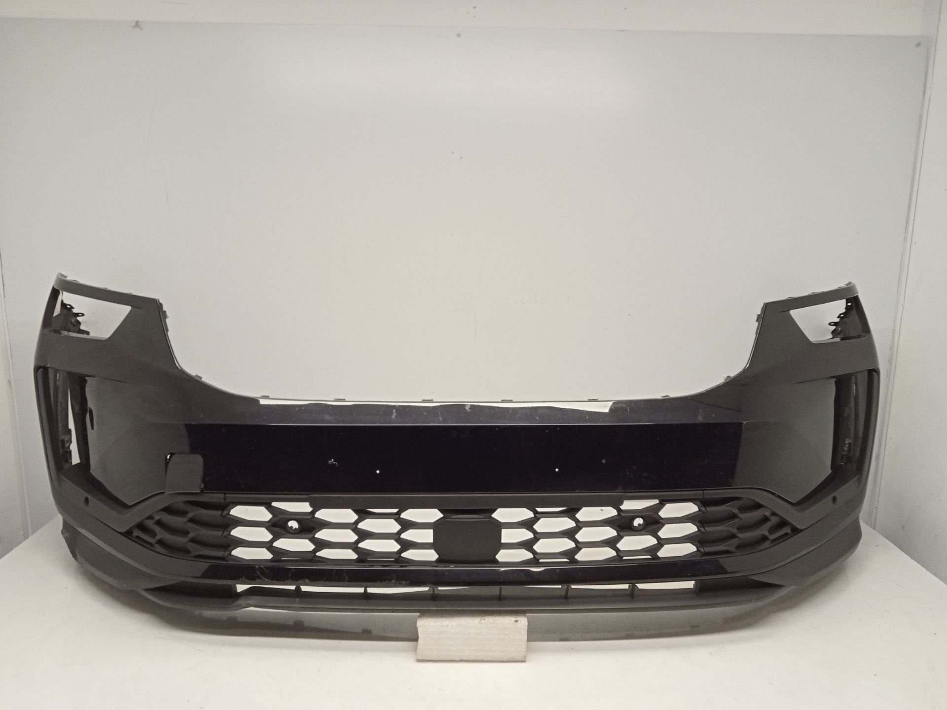 Skoda Kodiaq 2024+ Voorbumper 57h807221 Origineel, Tr. Vaclava Klementa 869
293 01  Mlada Boleslav, CZ, Skoda, Bumper, Skoda Auto a.s.