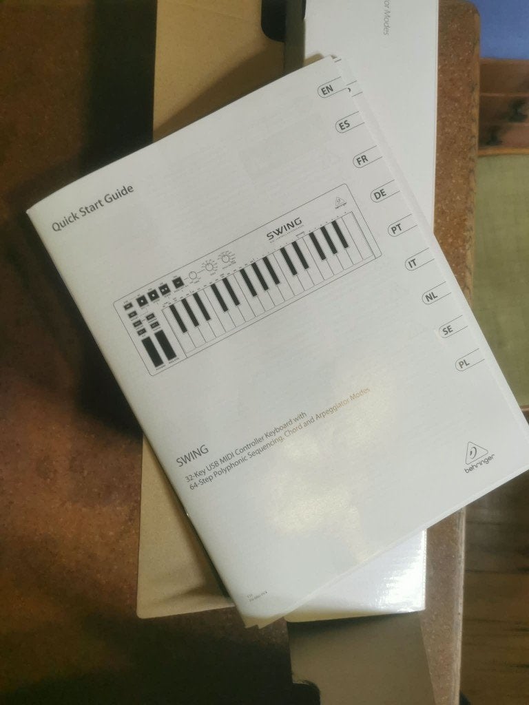 Behringer Swing midi controller, Ophalen of Verzenden, Gebruikt